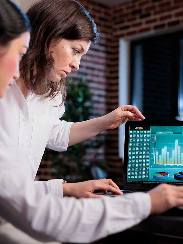 Enterprise Web Cloud digital marketing professional